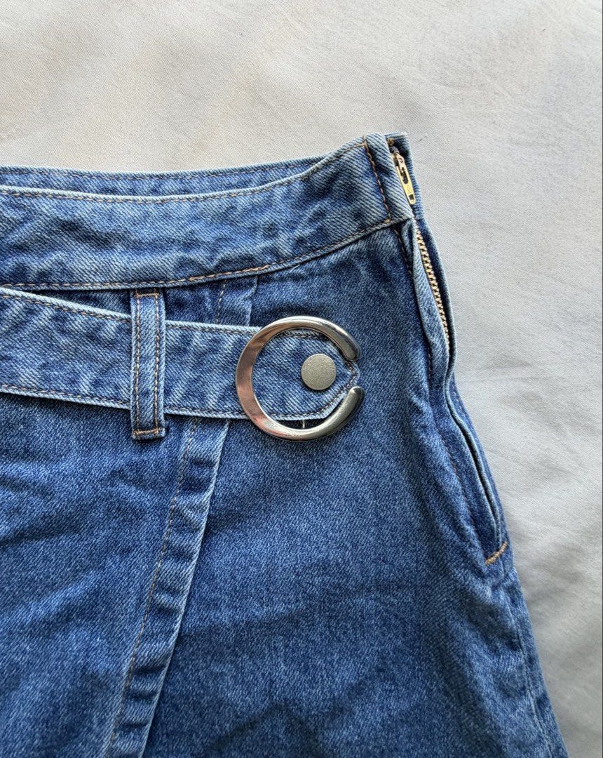 Asymmetrical Denim Skort (Category: Skirts) located in Manila. Submitted by xmagic.shopx (Listing ID 1462154583, Image 2). Description: .