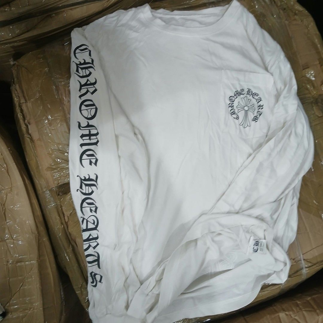 Authentic Chrome hearts long sleeve (Category: Longsleeves) located in Manila. Submitted by grandcrystal.349ab7 (Listing ID 1462219194, Image 1). Description: .