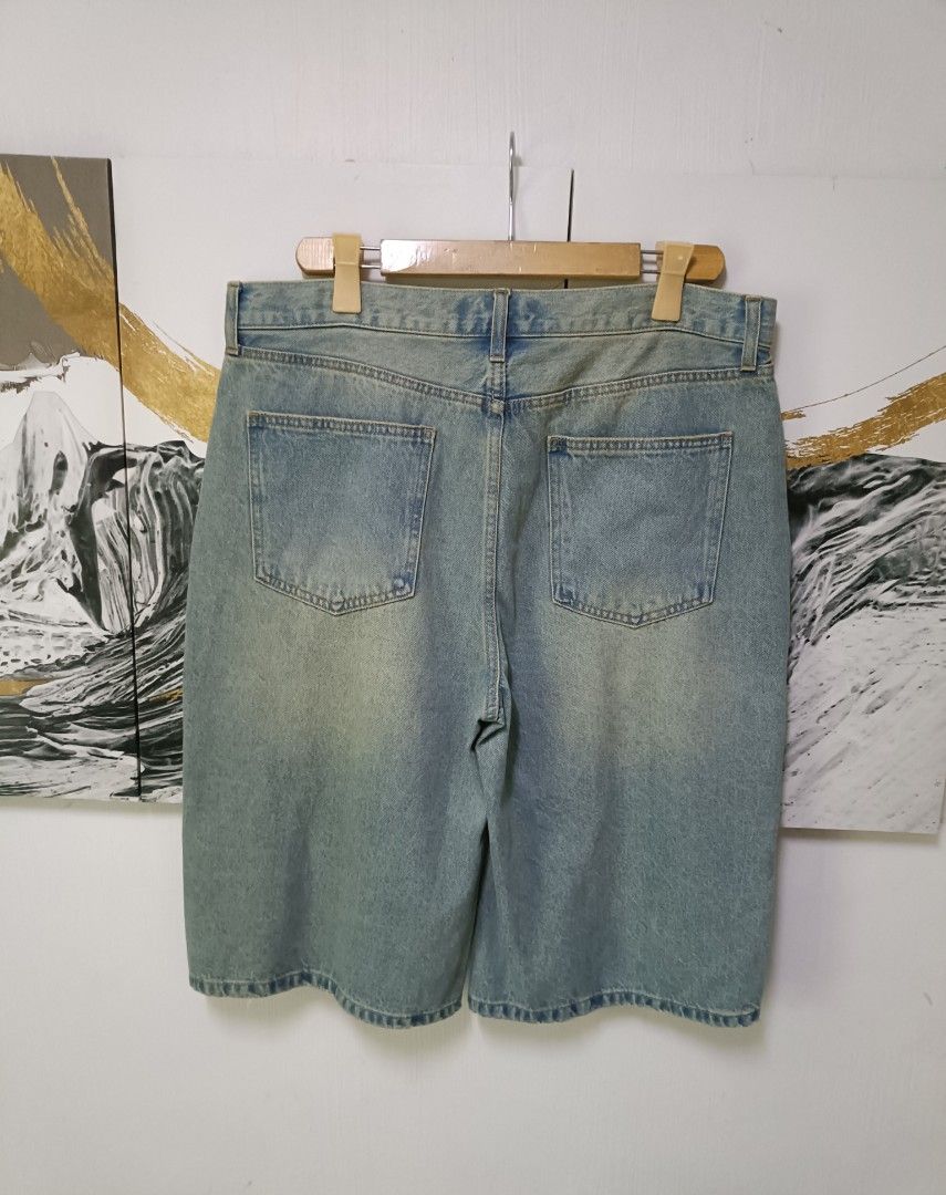 AUTHENTIC FASHIONNOVA LONG JORTS (Category: Shorts) located in Manila. Submitted by bvnnie (Listing ID 1462188544, Image 3). Description: AUTHENTIC FASHIONNOVA LONG JORTS Actual size using inches Waistline /Widht 36 Lenght/26.5 Thight/14 Leg Opening/13 ΑΞ fittings is Large to XL Excellent Condition, Issue:0 Message me Message if you have any other question about sizing. We do shipping nation wide I'm also open for video call so that you can see t