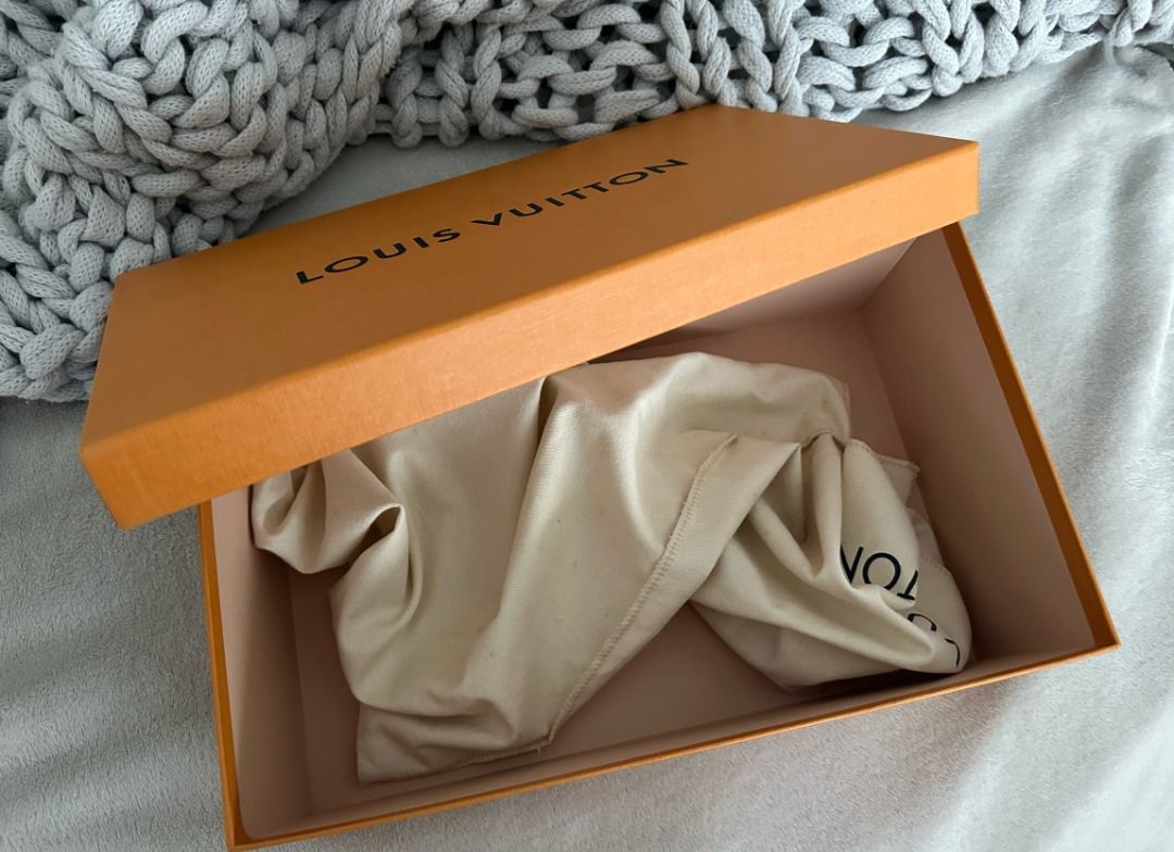 Authentic Louis Vuitton Orange Box with Dust Bag (Category: Luxury Bags & Wallets) located in San Juan City. Submitted by flipandfind (Listing ID 1462043767, Image 2). Description: - Original Louis Vuitton orange box - Perfect for storing shoes or small bags Box only No damages Authentic.