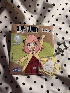 (Category: ) located in . Submitted by papertoysells (Listing ID 1461554816, Image 1). Description: .
