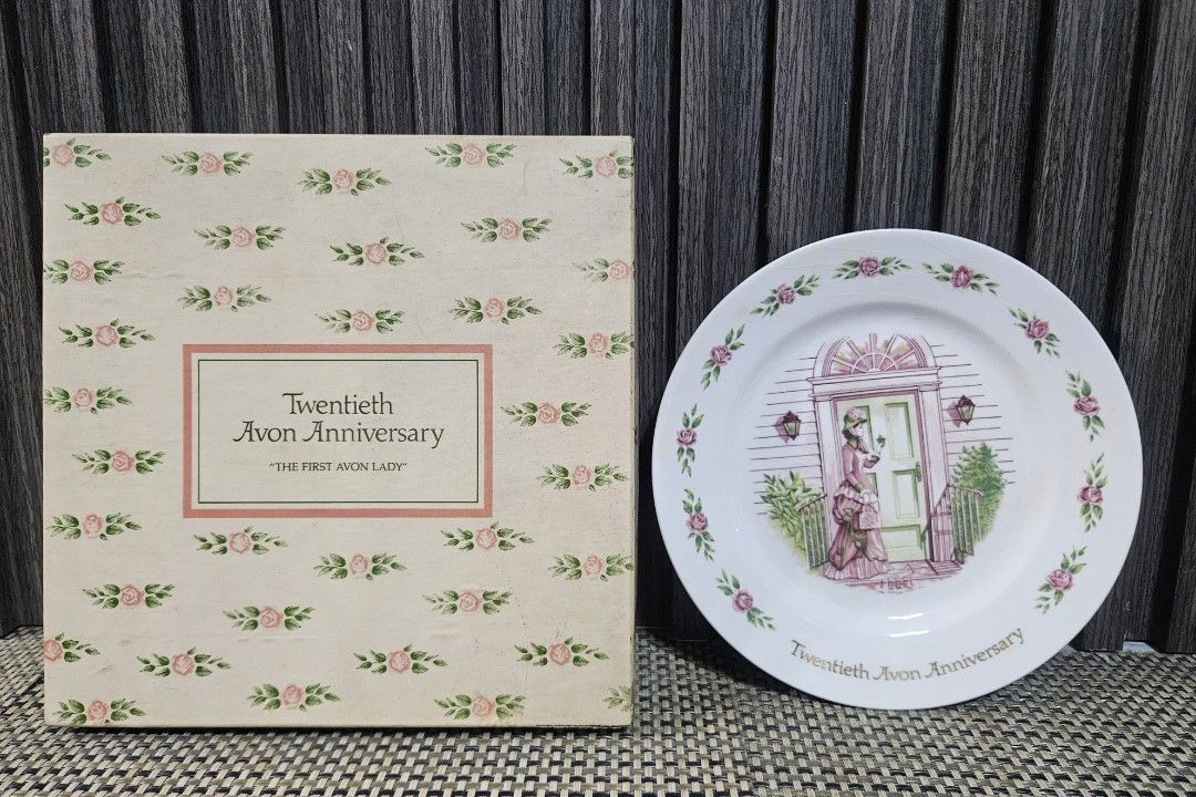 Avon Anniversary Commemorative Plates - Selling Individually (Category: Everything Else Others) located in Rizal. Submitted by cherry_garcia (Listing ID 1462141207, Image 1). Description: - Commemorative plates - Anniversary plate in original box - Ideal for Avon collector or as unique decorative items.