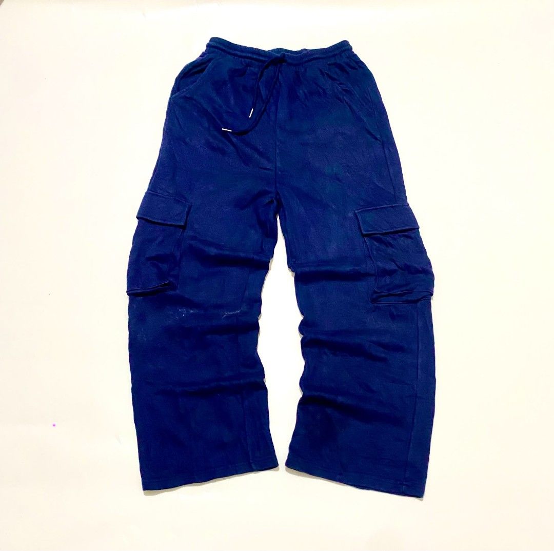 Baggy pantss Cebu location (Category: Looking For) located in Manila. Submitted by leozxc (Listing ID 1462107386, Image 2). Description: all items are thrifted CEBU LOCATED DM ME.