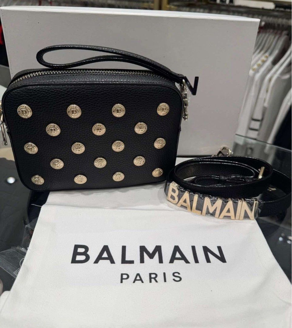 Balmain paris (Category: Sling Bags) located in Paranaque City. Submitted by sarahlarsson_ (Listing ID 1462101796, Image 2). Description: Free sf.