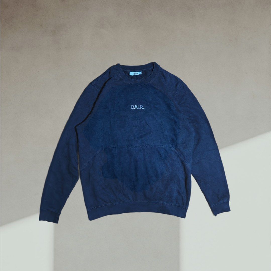 BALR. Navy Crewneck Sweatshirt Size M (Category: Coats, Jackets and Outerwear) located in Caloocan City. Submitted by nlubon (Listing ID 1462070793, Image 2). Description: Size medium Dimes 23 by 27 Need wash.