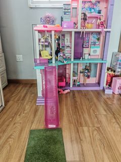 (Category: ) located in . Submitted by sydneywyy (Listing ID 1462056093, Image 1). Description: .