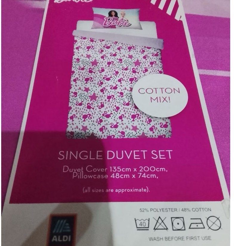 Barbie single duvet cover (Category: Bedding & Towels) located in Quezon City. Submitted by fashionifywardrobe8899 (Listing ID 1462130370, Image 3). Description: .