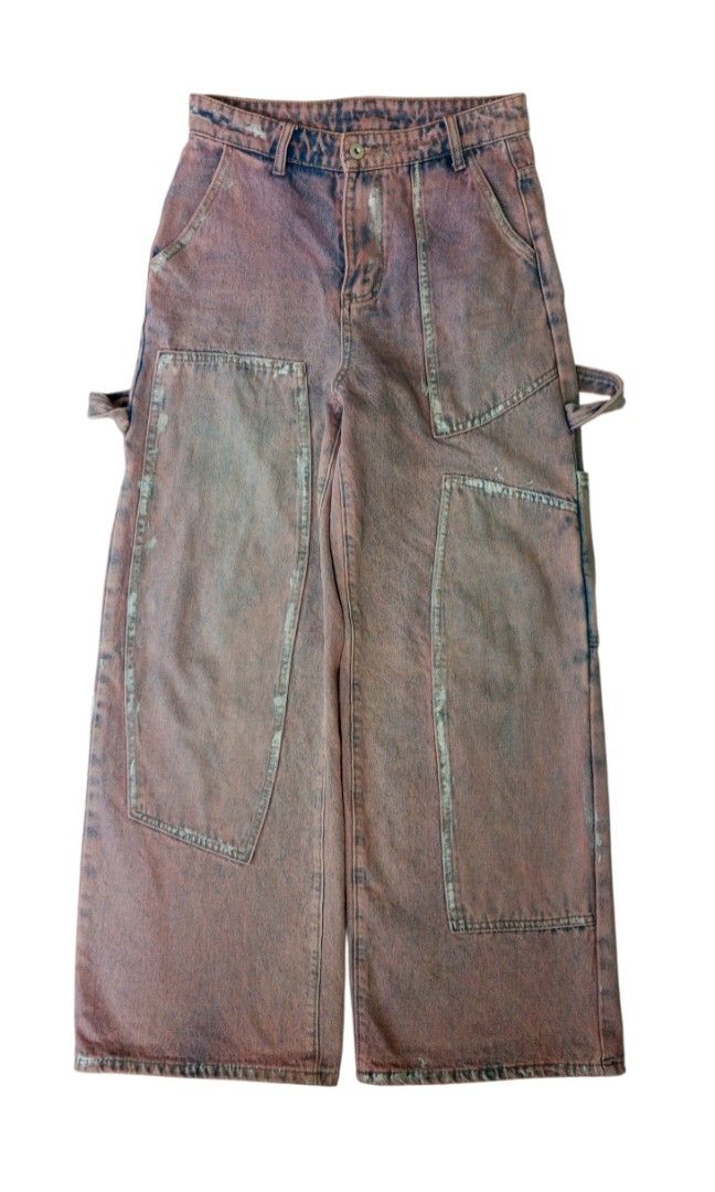 BBX Pink Washed Wide Leg Carpenter Jeans (Category: Jeans) located in Cebu City. Submitted by gille.marco27 (Listing ID 1459340903, Image 2). Description: - Pink washed denim jeans - Wide leg fit - Carpenter details - Multiple front and back pockets - Button and zip closure - Estimated size: Medium - Ideal for a streetwear aesthetic.