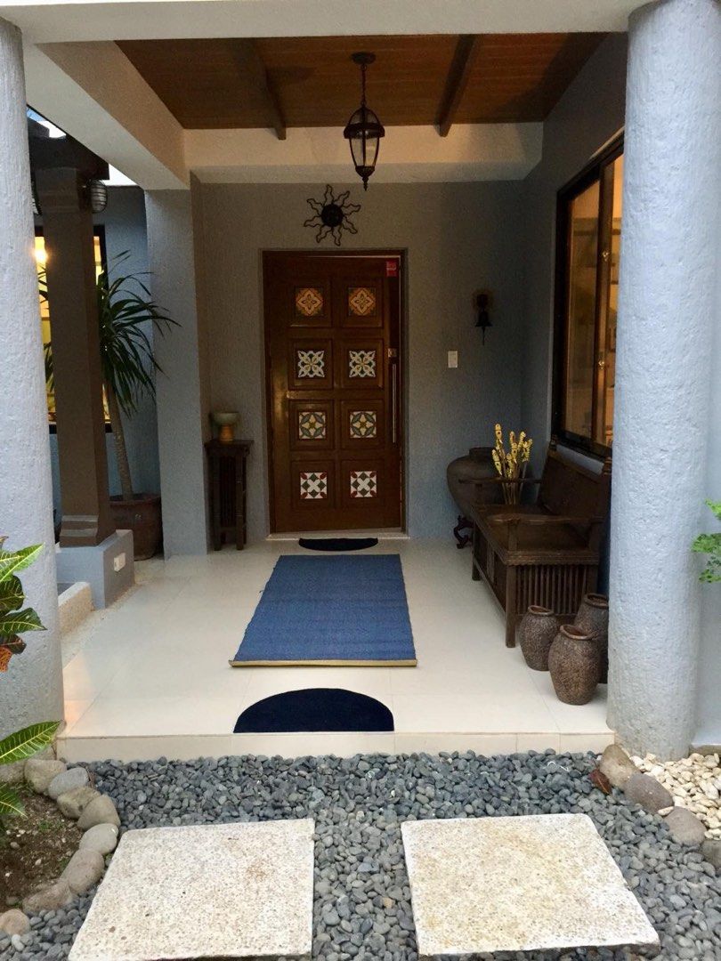 Beach house at Tali Beach Subdivision (Category: House & Lot) located in Manila. Submitted by rosalitar.legarda (Listing ID 1462133292, Image 3). Description: Beach house? Walking distance to the beach Total Lot Area: Approximately 625 square meters Improvement: House Floor area approximately 350 sqm Two level house 4 Br with 3 Tb With family room Living room dining room With a deck with good sea view Price : 25M refuced to 22,500,000.