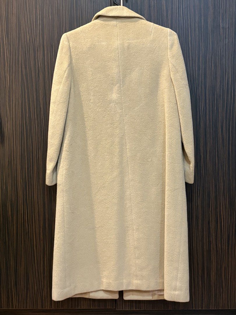 Be,art long coat (Category: Coats, Jackets and Outerwear) located in Manila. Submitted by feiisselling_16 (Listing ID 1462107633, Image 2). Description: Long coat, excellent quality and can pass as brandnew. Bought in Japan.