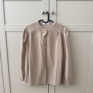 (Category: ) located in . Submitted by mywardrobe6 (Listing ID 1462121376, Image 1). Description: .