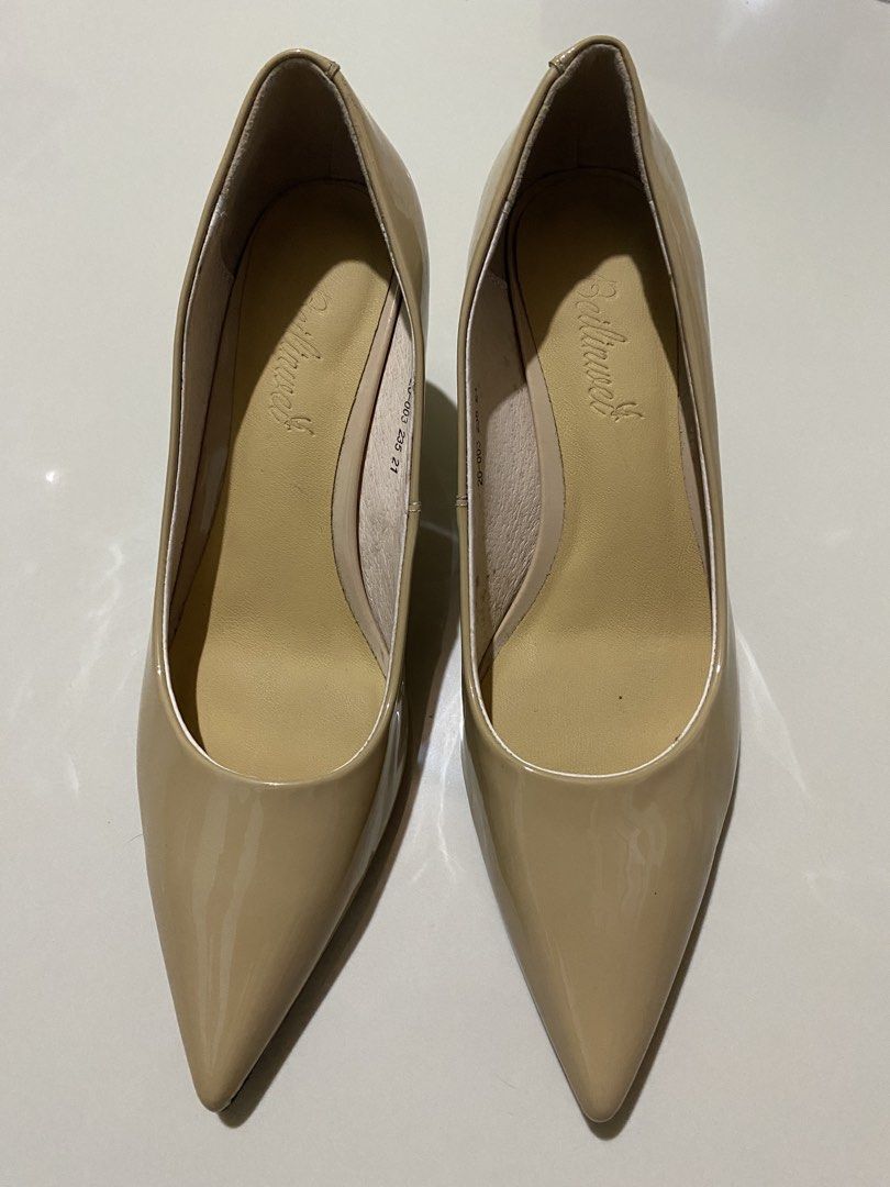 NUDE patent pointed-toe pump heels Size7 (Category: Heels) located in San Jose del Monte. Submitted by maharlikacloset (Listing ID 1462111271, Image 1). Description: Worn once ✨ Super comfy pumps, perfect for office or casual wear! 1.5-inch heels 👠 Size 235 (approx. EU 37).