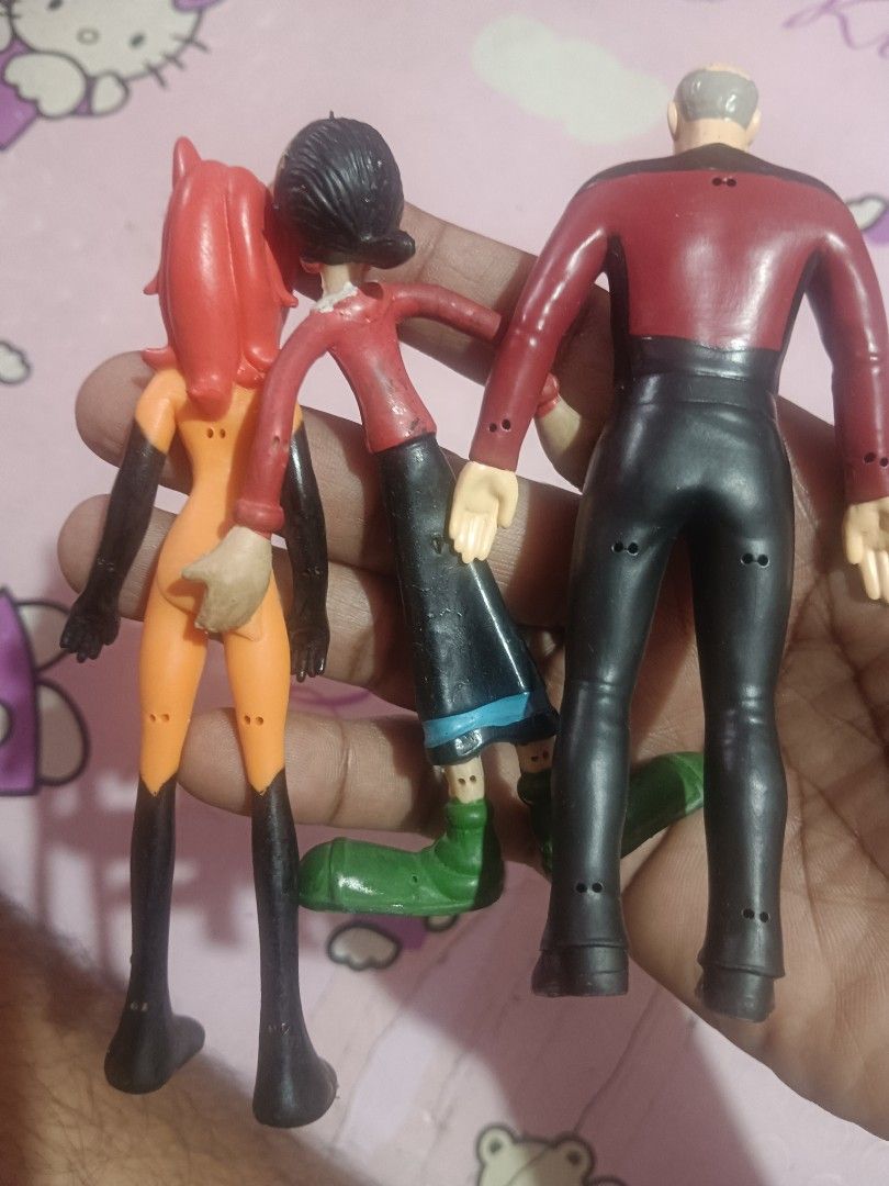 Bendable action figure (Category: Action & Battle Toys) located in Pasig City. Submitted by rednaxela_rich (Listing ID 1462098820, Image 3). Description: 7pcs bendable action figure set as is wysiwyg.