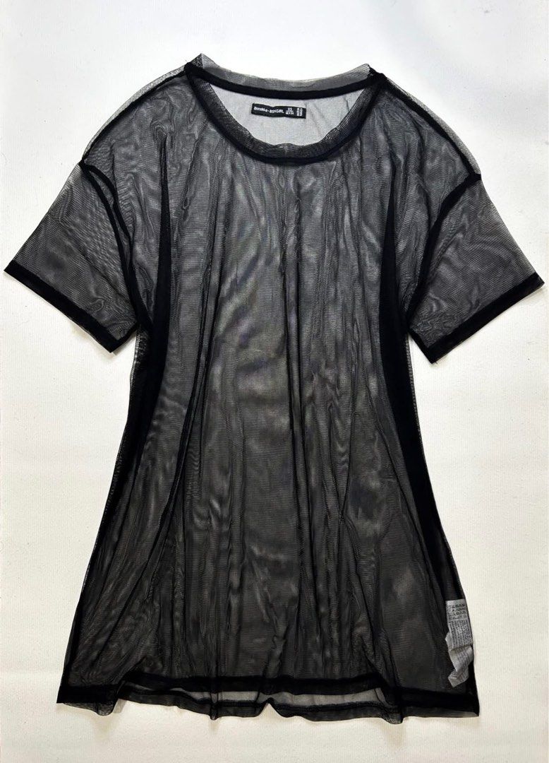 BERSHKA BLOUSE (Category: Blouses) located in Quezon City. Submitted by bdmc.clothing (Listing ID 1462174141, Image 1). Description: Brand: Bershka Type of Clothing: Blouse Size on tag: Extra Small Issues: None Condition: Like New Fabric: 100% polyester Price: 400 #thriftstorefinds #vintagefinds #bershka.