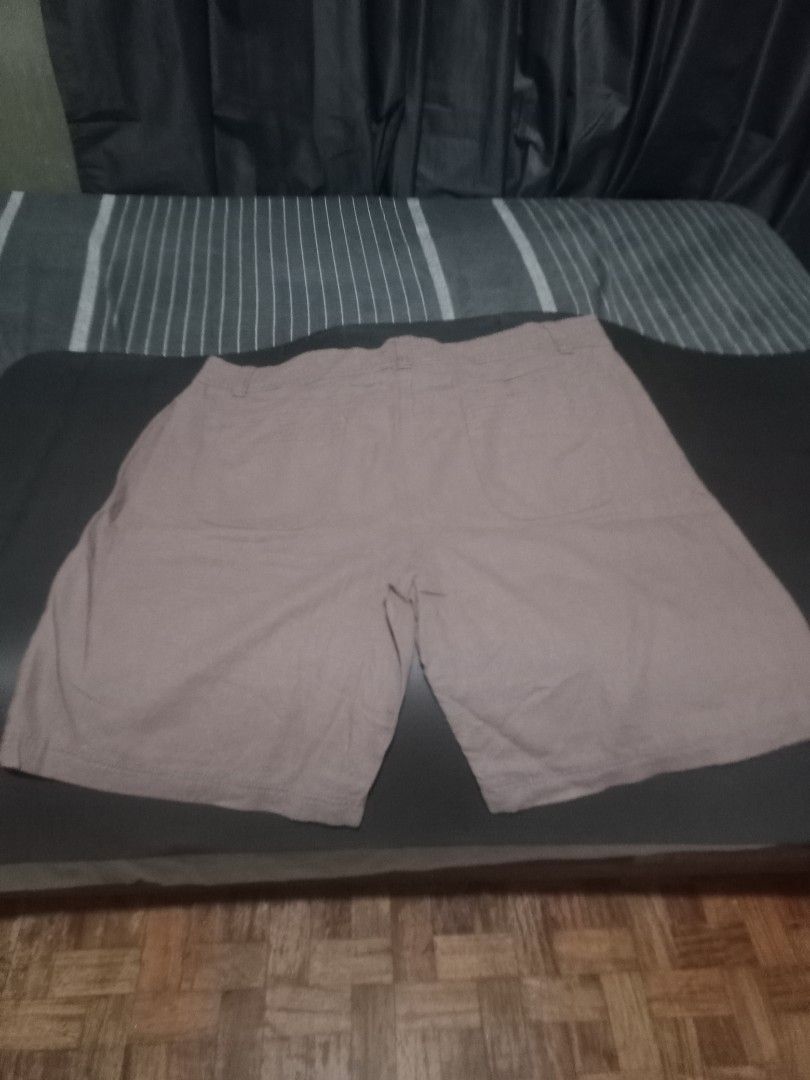 Big size Marks and Spencer Shorts (Category: Shorts) located in Makati City. Submitted by pardsroman (Listing ID 1462201349, Image 2). Description: MOP gcash or BPI shipping at buyer's expense.