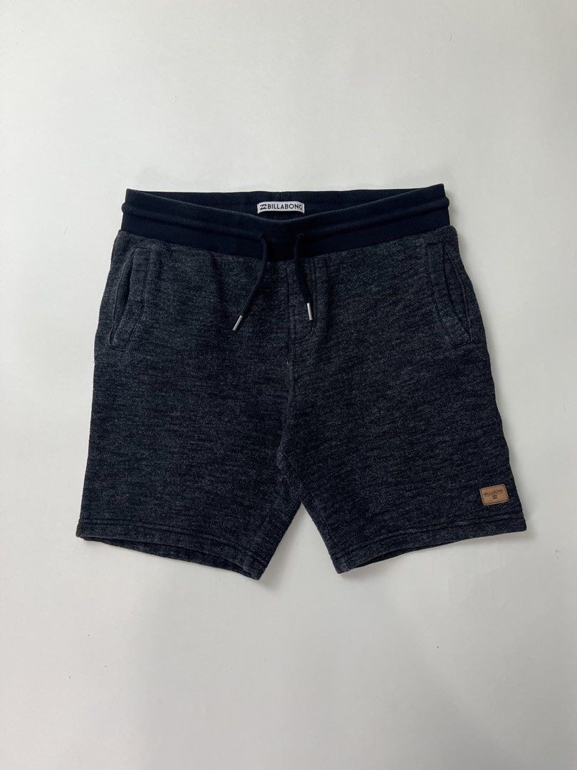 Billabong Shorts (Category: Shorts) located in Makati City. Submitted by ufcknwthbst (Listing ID 1462075078, Image 1). Description: 30-34 waist 18 inch length 9.5/10 condition No issue.