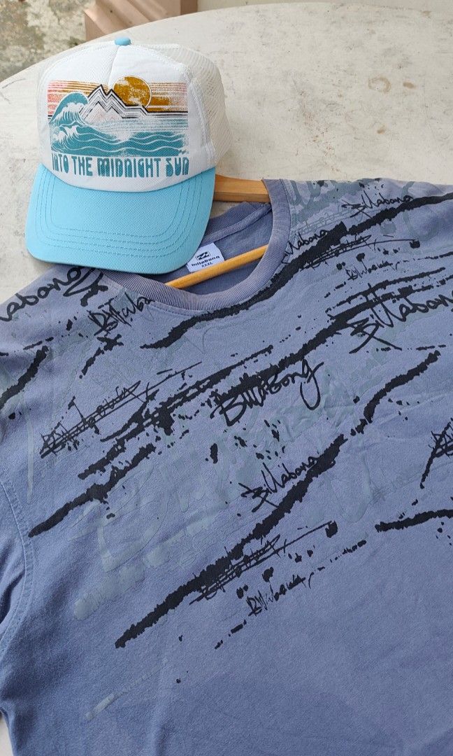 Billabong trackercap free T-shirt (Category: Activewear) located in Villasis. Submitted by znivvfinds (Listing ID 1462096991, Image 1). Description: Billabong trackercap free billabong shirt 699php only.