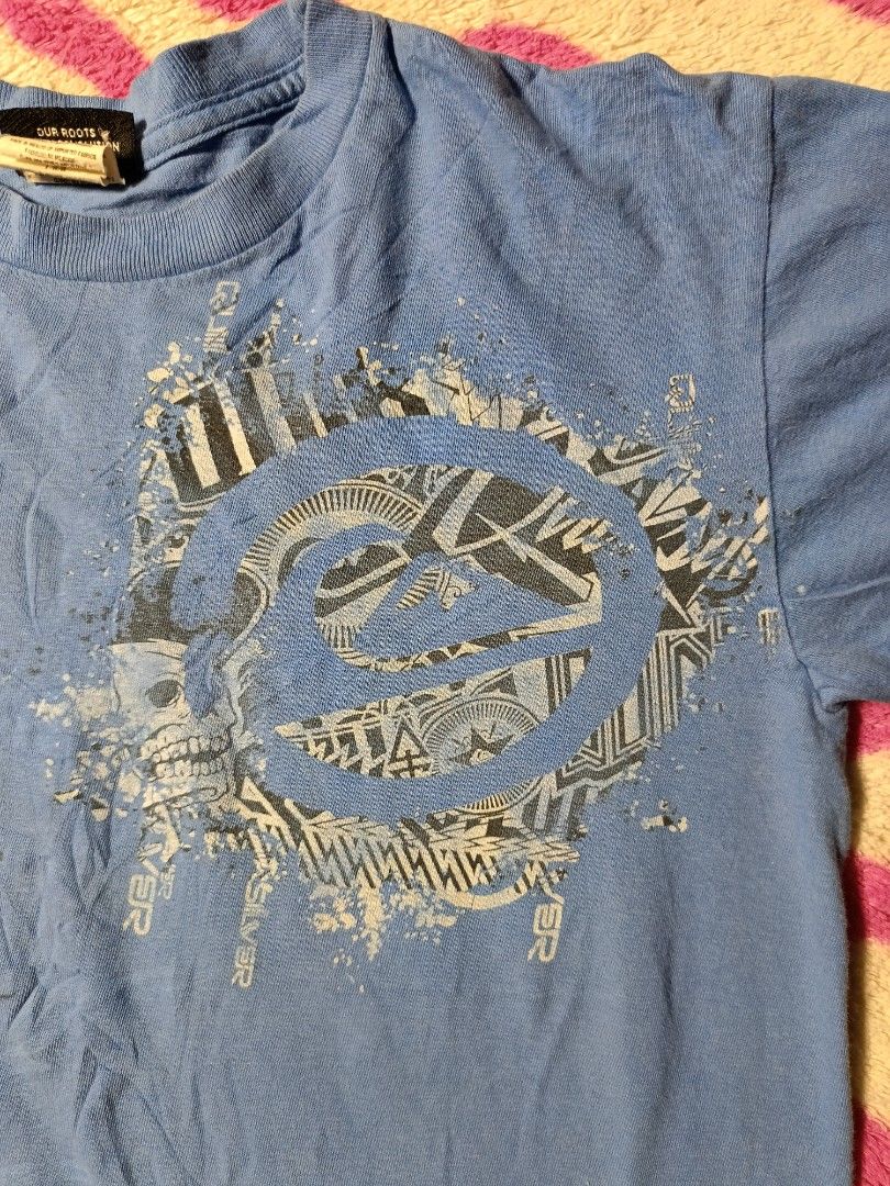 Quick silver y2k top (Category: Shirts) located in Binangonan. Submitted by uhwhynot (Listing ID 1462125488, Image 2). Description: billabong for kid good for adult girls.
