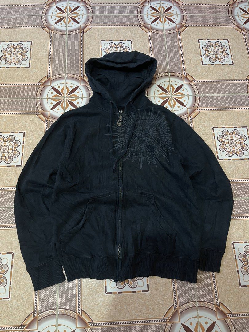 BILLABONG ZIP UP HOODIE (Category: Coats, Jackets and Outerwear) located in Cabuyao City. Submitted by jeirussamson897 (Listing ID 1462055374, Image 1). Description: BILLABONG ZIP UP HOODIE medium 20-21 width 27 length excellent condition needwash color rate 9/10 condition 9/10 349+sf (previously 499+sf).