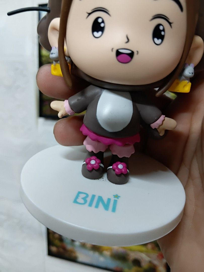Bini Stacey NBS Blind Box Collection (Category: Designer & Blind Box Toys) located in Quezon City. Submitted by coffeeyuki56158 (Listing ID 1462060607, Image 2). Description: Bini x National Book Store Merchandise Bini Stacey in Bubble Head wearing a hoodie cat figurine still in good and presentable condition pa po , wala na nga lang yung box nya good for those bini fan and collectors check all photos po tnx qc areas meet ups po.