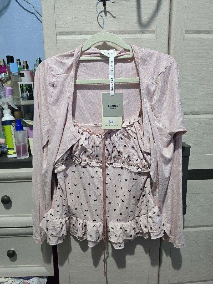 BKK Thailand 2in1 Top (Category: Blouses) located in Quezon City. Submitted by dinesaur (Listing ID 1462259063, Image 1). Description: up to xl cotton stretch.