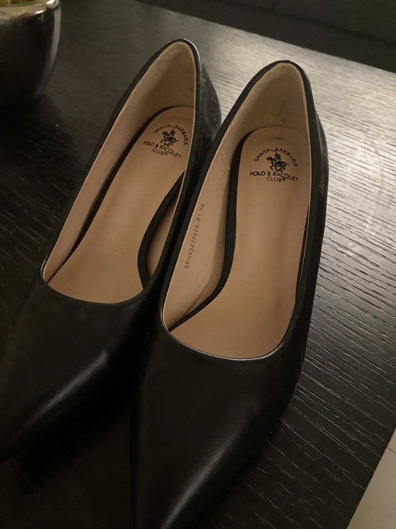 Black Heels (Category: Heels) located in San Pedro. Submitted by mikkaaela (Listing ID 1462091567, Image 1). Description: - Brand: Santa Barbara Polo & Racquet Club - Size: 36 -Good, with minor signs of wear on the sole.