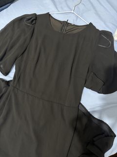 (Category: ) located in . Submitted by jannine_closet (Listing ID 1462185530, Image 1). Description: .
