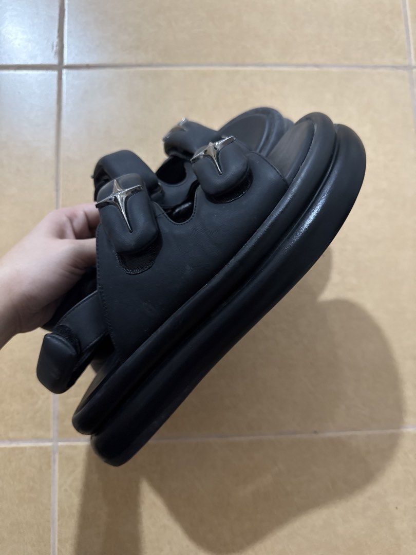 Black Platform Sandals (Category: Flats & Sandals) located in Bulacan. Submitted by maggui (Listing ID 1462223325, Image 2). Description: 1.5 inches platform Super soft sole & straps Bought in Taiwan RFS: Not my style anymore .