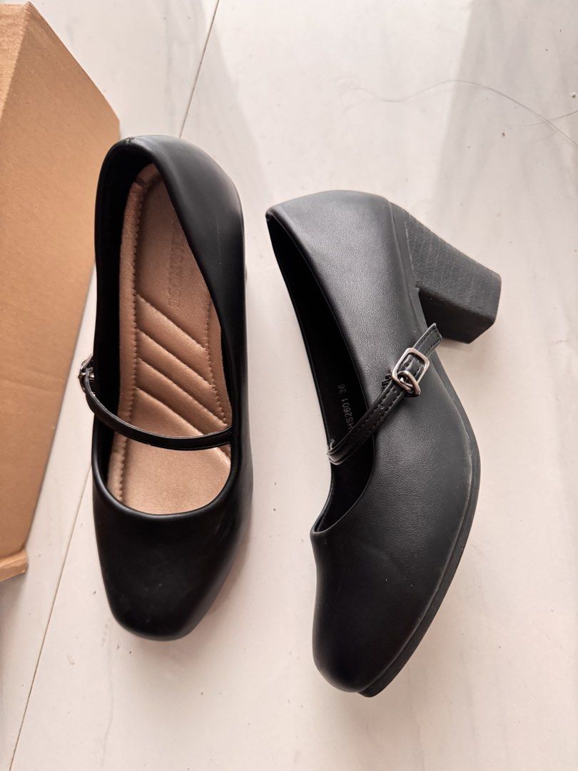 Black School Shoes (Category: Heels) located in Cainta. Submitted by happydog.e97ed3 (Listing ID 1462052044, Image 3). Description: Worn 3 times.