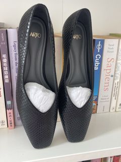 （分類：）位於 。 由 shopaholicgina2284 提交（商品編號 1462072630，圖片 1）。簡介： 。