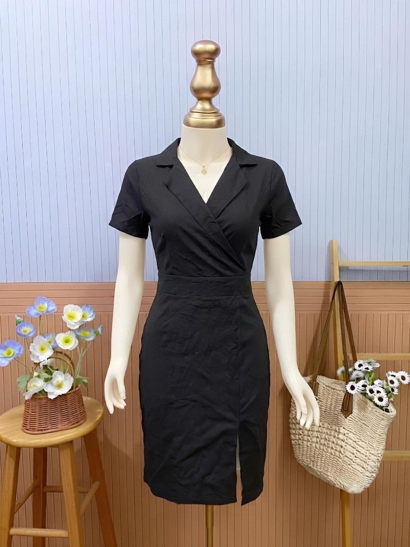 ​Black Short-Sleeve Wrap Blazer Mini Dress (Category: Dresses) located in Roxas City. Submitted by blairnstyle (Listing ID 1462044392, Image 1). Description: ​Base Fabric & Color: Solid classic matte black structured woven cotton fabric ​Neckline & Collar: Notch lapel collar with a faux-wrap V-neckline ​Sleeves: Fitted short sleeves ​Waist & Details: Defined high waistband with a subtle front side leg slit ​Silhouette: Tailored sheath / pencil fi