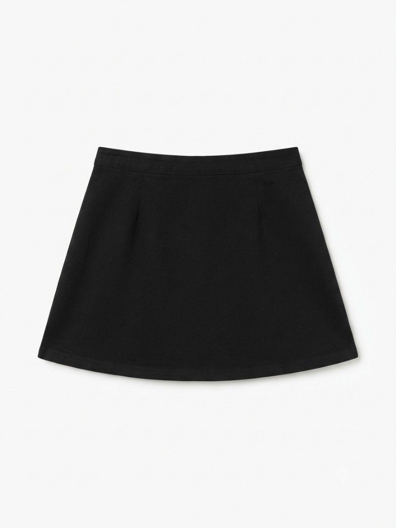Black skirt with slit (Category: Skirts) located in Manila. Submitted by yraeclub (Listing ID 1462090713, Image 1). Description: with inner shorts ♡ size: S.
