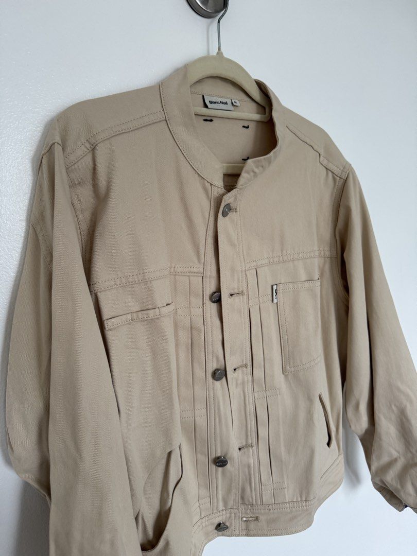Blanc Nué Workwear Utility Jacket (Category: Coats, Jackets and Outerwear) located in Mandaluyong City. Submitted by argdeclutter (Listing ID 1462137644, Image 1). Description: - Like new, sinukat lang - RFS: Need to size up.
