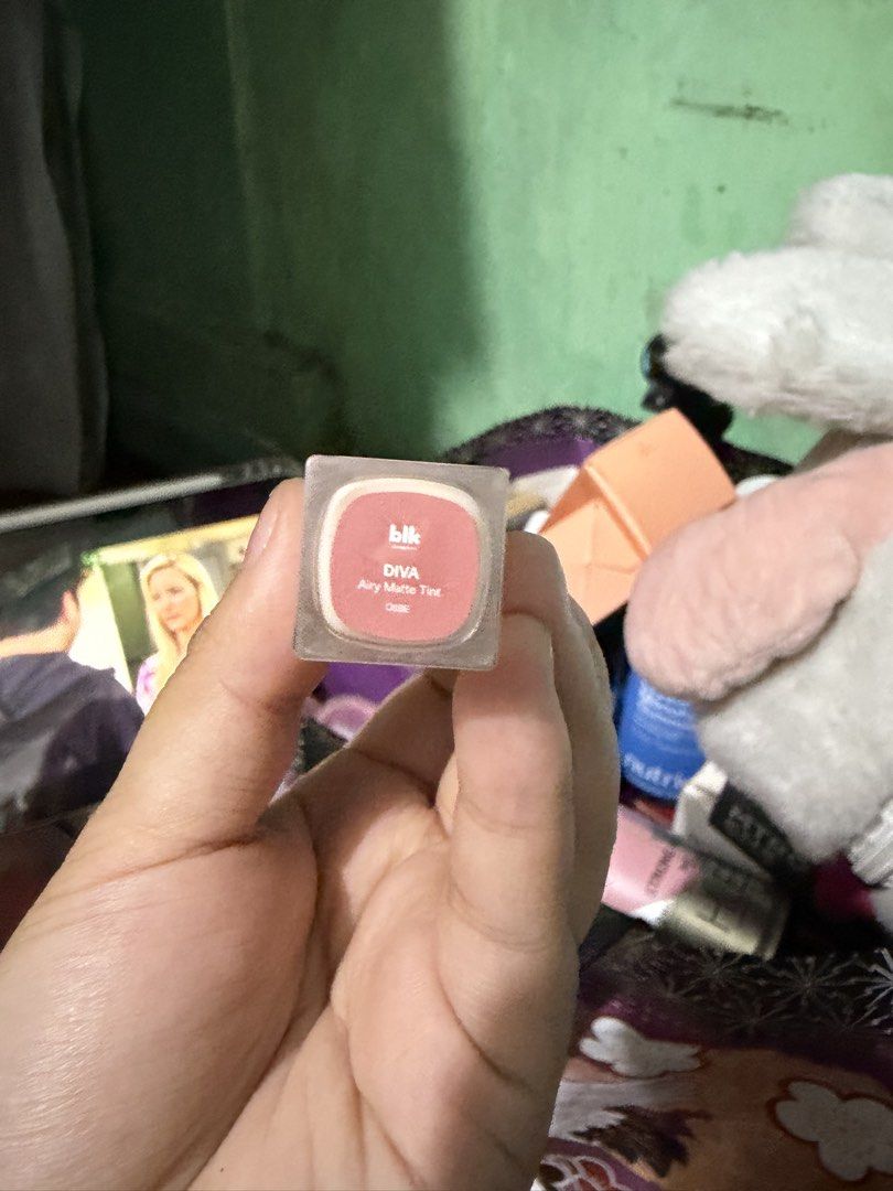 BLK Airy Matte Tint (Category: Makeup) located in Quezon City. Submitted by berrystrawng (Listing ID 1462112435, Image 2). Description: used once only rfs: affiliate.