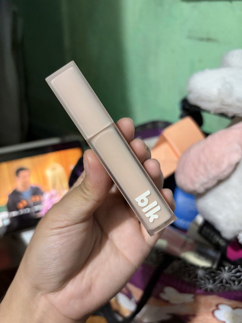 BLK Airy Matte Tint (Category: Makeup) located in Quezon City. Submitted by berrystrawng (Listing ID 1462112435, Image 1). Description: used once only rfs: affiliate.