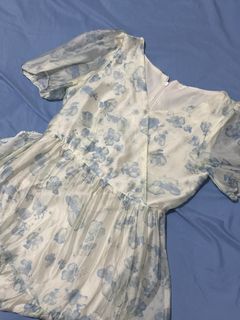 (Category: ) located in . Submitted by jannine_closet (Listing ID 1462173677, Image 1). Description: .