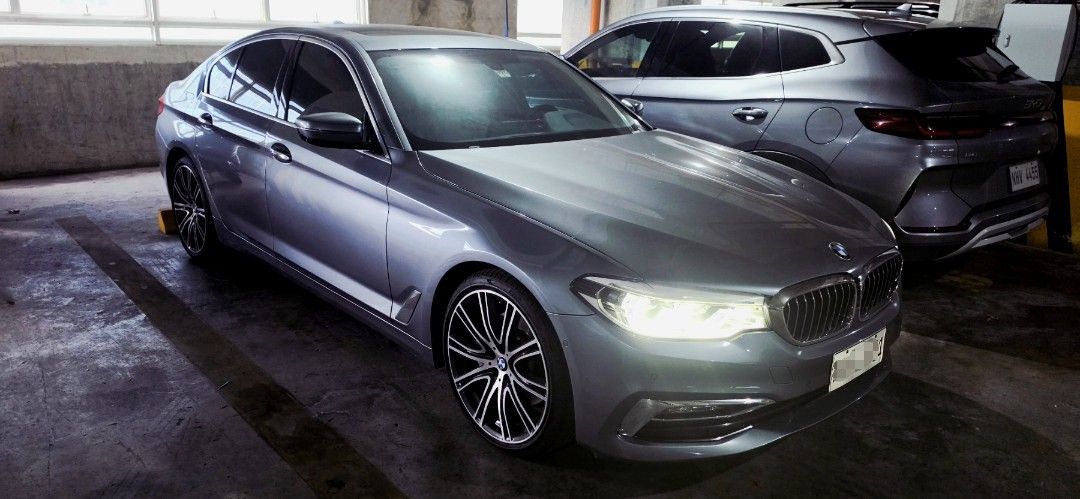 BMW 530D Limo Auto (Category: Used Cars) located in Subic. Submitted by sassenachlallybroch (Listing ID 1462144650, Image 1). Description: BMW 530D 2018 LIMOUSINE AT DIESEL BLUESTONE METALLIC MILEAGE: 16K INLINE 6 CYLINDER B57 ENGINE 20 INCH RIMS, SUNROOF, CAN PARK ITSELF BY REMOTE, CAN START AC BY REMOTE. ALL MAINTENANCE AND CHECKUP DONE UNDER WARRANTY BY RSA MOTORS. NO ISSUE. RFS: NEED THE PARKING SPACE VEHICLE IS IN BGC, TAGUIG Negotiable upon
