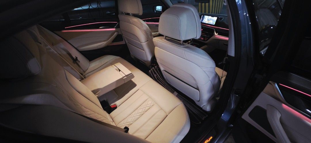 BMW 530D Limo Auto (Category: Used Cars) located in Subic. Submitted by sassenachlallybroch (Listing ID 1462144650, Image 3). Description: BMW 530D 2018 LIMOUSINE AT DIESEL BLUESTONE METALLIC MILEAGE: 16K INLINE 6 CYLINDER B57 ENGINE 20 INCH RIMS, SUNROOF, CAN PARK ITSELF BY REMOTE, CAN START AC BY REMOTE. ALL MAINTENANCE AND CHECKUP DONE UNDER WARRANTY BY RSA MOTORS. NO ISSUE. RFS: NEED THE PARKING SPACE VEHICLE IS IN BGC, TAGUIG Negotiable upon
