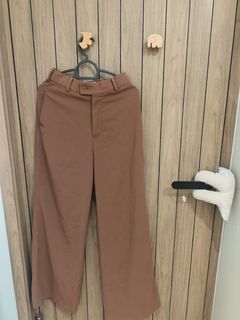 (Category: ) located in . Submitted by second_home_sg (Listing ID 1462135621, Image 1). Description: .