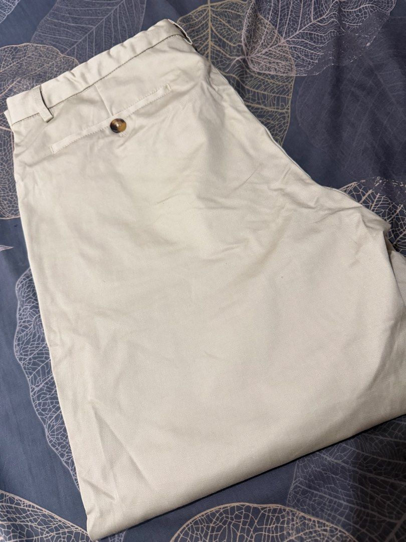 BOCU Beige Chinos Pants XL with Drawstring (Category: Chinos) located in Quezon City. Submitted by ashie17 (Listing ID 1462132117, Image 2). Description: - Brand: BOCU - Size: XL - Color: Beige - Style: Classic Chino - Features: Drawstring waist for comfort, front button closure, functional pockets - Condition: Brand new with original tags attached - Versatility: Ideal for casual outings or dressing up slightly.