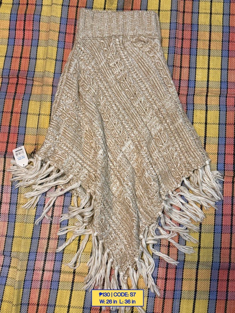 Boho Crochet Maxi Skirt (Category: Skirts) located in Baliuag. Submitted by from.linea (Listing ID 1462077898, Image 1). Description: W: 26 in L: 36 in.