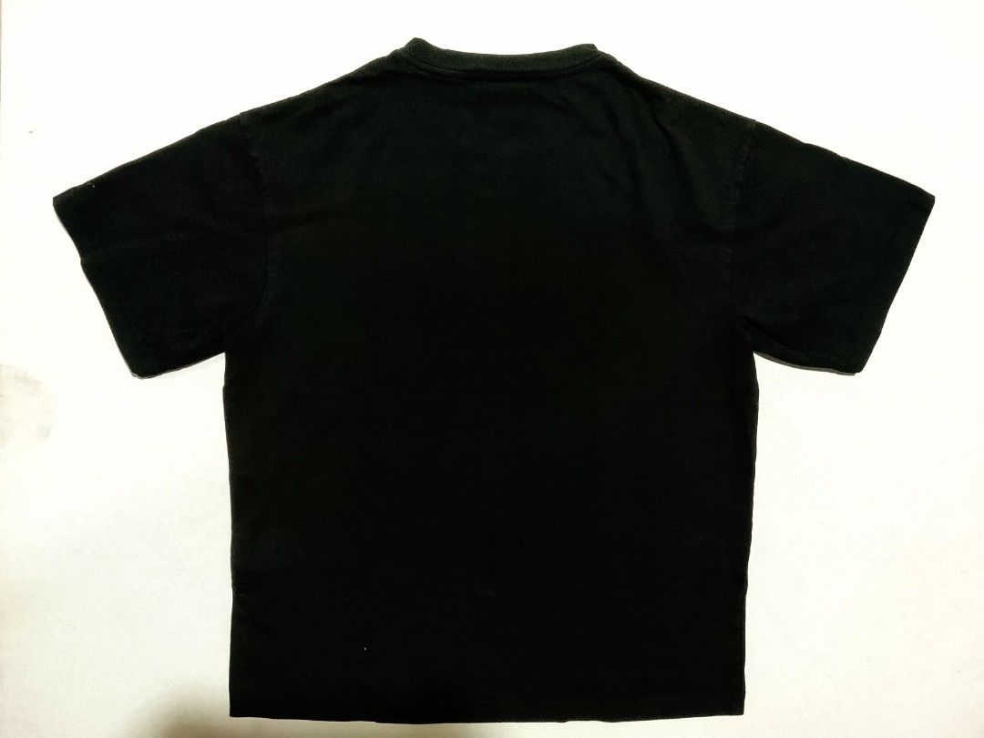 BONELESS K1270 — B-SERIES TEE 🖤 (Category: Tshirts & Polo Shirts ) located in Dagupan City. Submitted by jhiben.973 (Listing ID 1462172877, Image 3). Description: BONELESS K1270 — B-SERIES TEE 🖤 • 100% Cotton • Made in China • Loose Fit • Actual Measurement: Length 28 | Width 23 • Size M on tag • Thick/compact cotton feel • Good condition — preloved • No major issue 💰 ₱280 📍 Dagupan City, Pangasinan 🚚 Nationwide shipping via J&T Express 💳 G
