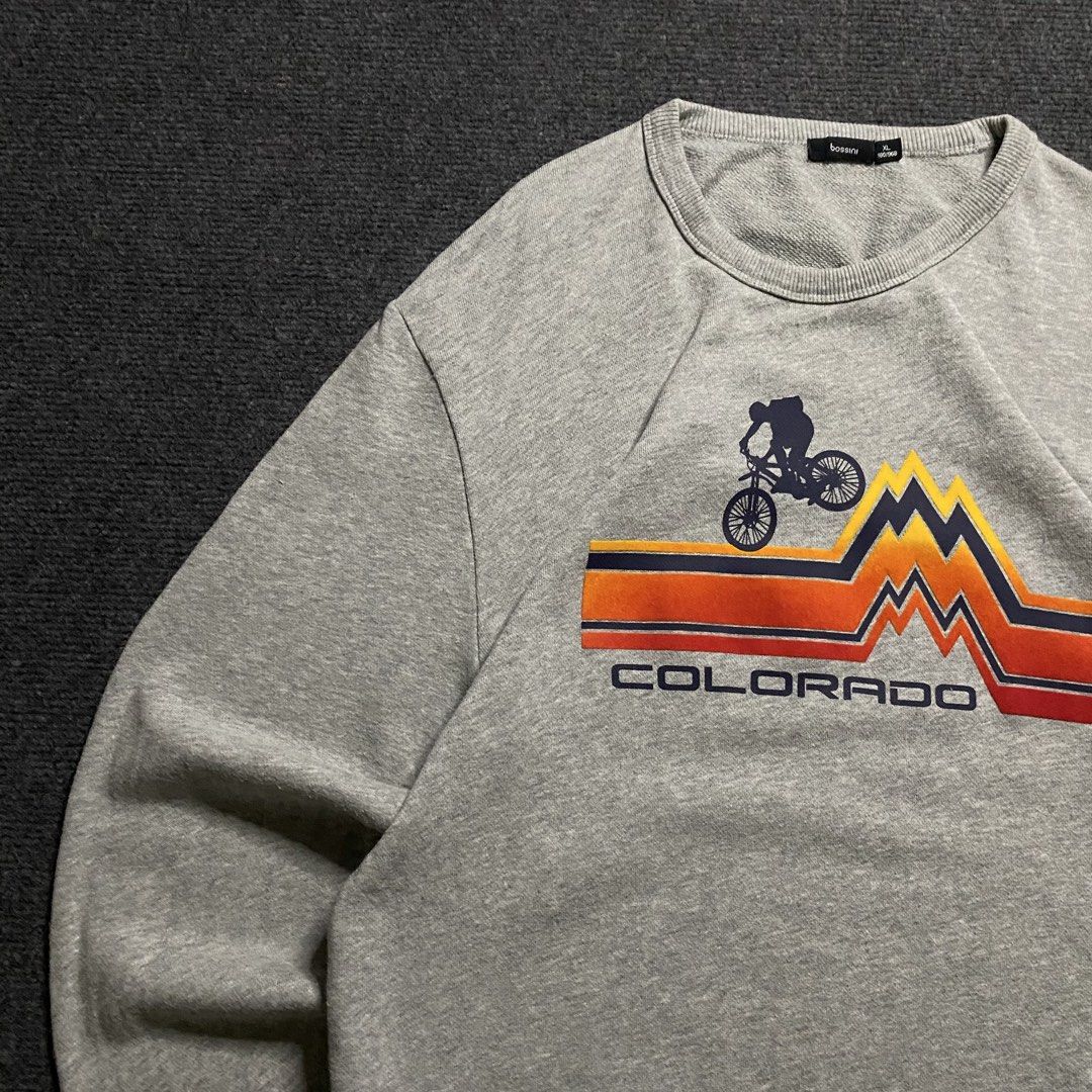 Bossini Colorado Sweater (Category: Coats, Jackets and Outerwear) located in Quezon City. Submitted by thrifted_by_cj (Listing ID 1462095058, Image 3). Description: Bossini Colorado Sweater 1 Width: 23in Length: 29in Condition: 10/10 Color rate: 10/10 Issue: none Note: vintage vibes Price: 300 + Sf Payment first J&T Delivery PM ✉️.