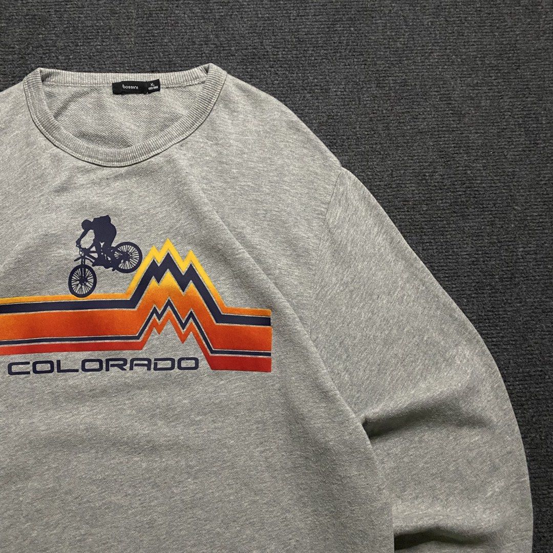 Bossini Colorado Sweater (Category: Coats, Jackets and Outerwear) located in Quezon City. Submitted by thrifted_by_cj (Listing ID 1462095058, Image 2). Description: Bossini Colorado Sweater 1 Width: 23in Length: 29in Condition: 10/10 Color rate: 10/10 Issue: none Note: vintage vibes Price: 300 + Sf Payment first J&T Delivery PM ✉️.
