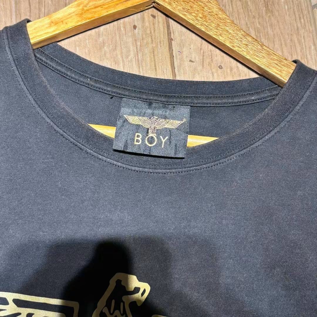 boy london (Category: Tshirts & Polo Shirts ) located in Malabon City. Submitted by not_just_fits (Listing ID 1462225236, Image 2). Description: • dimes: 22 × 29 • condition: excellent condition • flaw/s: 1pin hole.