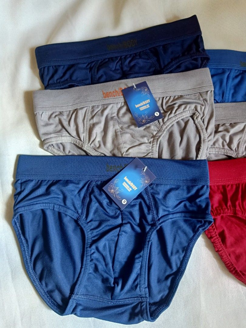 Boy's underwear Size Small (Category: Babies & Kids Fashion) located in Iriga City. Submitted by reikakoleksyon (Listing ID 1462044745, Image 2). Description: ‼️BOYS BRIEF‼️ Size small Waist 22 inch Best fit 8-10 years old Brand New 👍TAKE ALL 6 pieces.