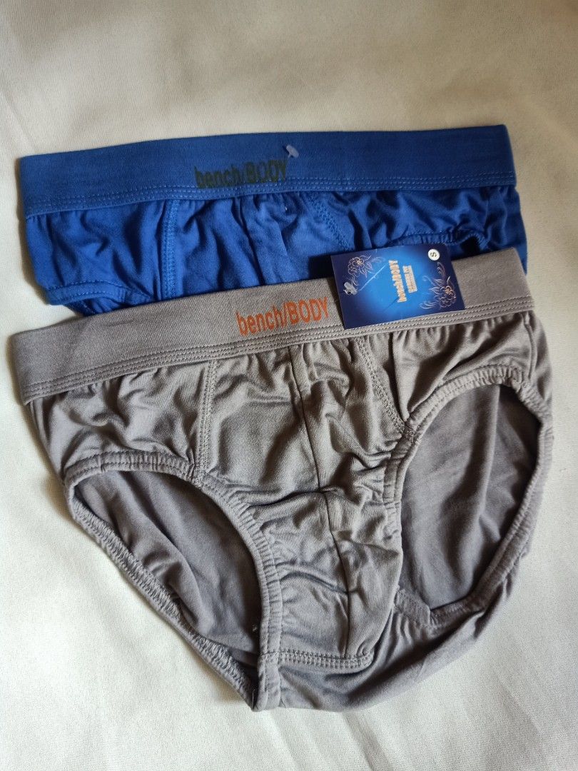 Boy's underwear Size Small (Category: Babies & Kids Fashion) located in Iriga City. Submitted by reikakoleksyon (Listing ID 1462044745, Image 3). Description: ‼️BOYS BRIEF‼️ Size small Waist 22 inch Best fit 8-10 years old Brand New 👍TAKE ALL 6 pieces.