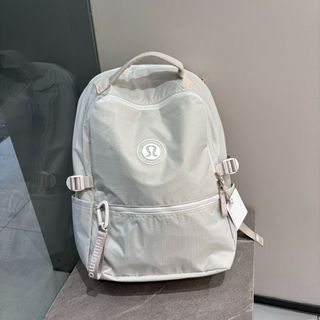 （分類：）位於 。 由 meetyoutkl 提交（商品編號 1462135678，圖片 1）。簡介： 。