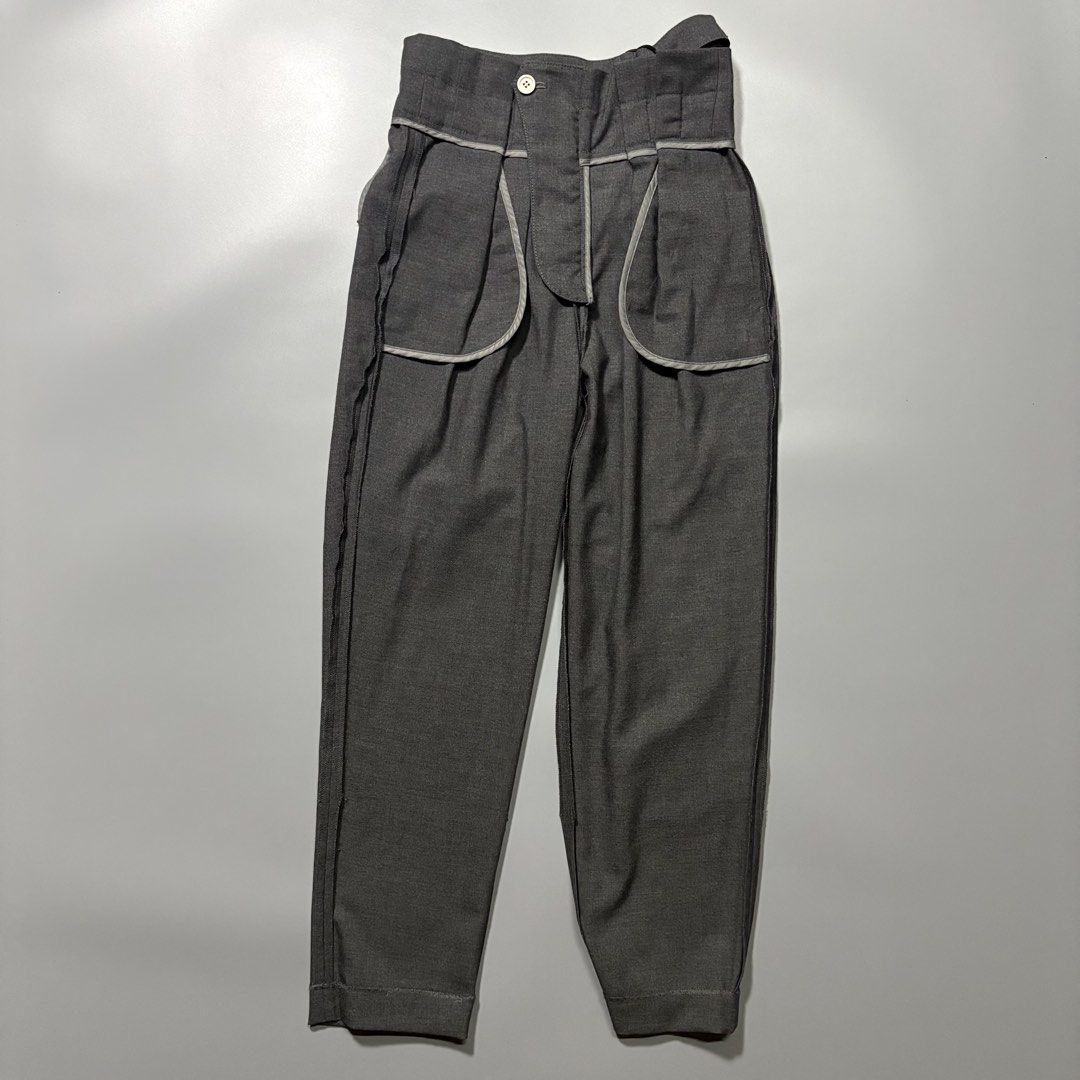Brunello Cucinelli Gray 100% Wool Belted Pants (Category: Other Bottoms) located in Tayabas. Submitted by bayabaskartell (Listing ID 1462259886, Image 3). Description: .