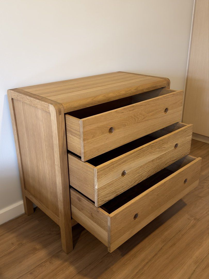 Bruno Oak Chest Drawer - 3-Drawer Storage Chest (Category: Shelves, Cabinets & Racks) located in Makati City. Submitted by maiemacale (Listing ID 1462067861, Image 1). Description: - Solid oak construction for durability - Three spacious drawers - Ideal storage solution for bedrooms or living rooms - Condition: New, Unused - Dimensions: 90x49x86 cm Original Price: Php15,964 Selling: Php11,000.